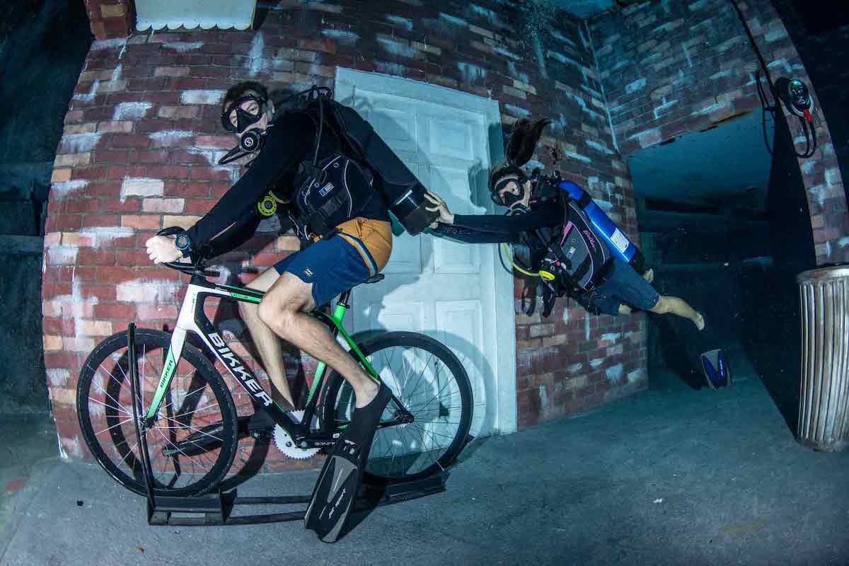 riding bike deep dive dubai